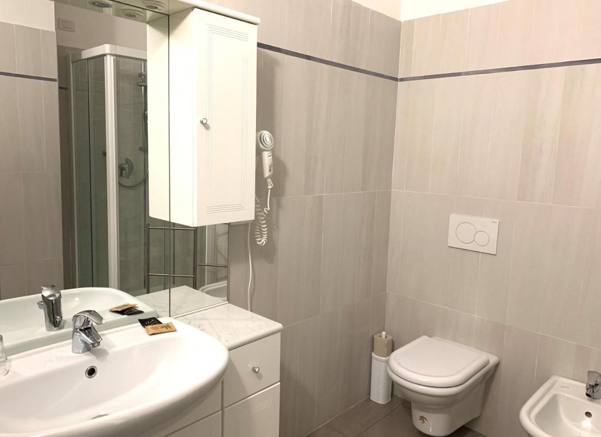 Camere E Case Vacanza Residenza Prealba Леванто Экстерьер фото