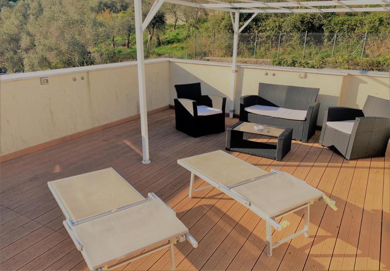 Camere E Case Vacanza Residenza Prealba Леванто Экстерьер фото